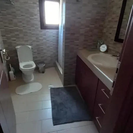 Traditional Stone House With Modern Renovation Διαμέρισμα